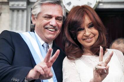 Alberto Fernández y Cristina Kirchner, cuando asumieron frente al Ejecutivo
