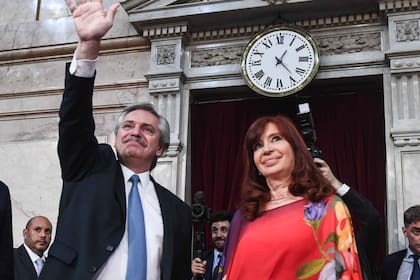 Alberto Fernández y Cristina Kirchner, durante el acto de apertura de año de la Asamblea legislativa 2020