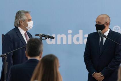 Alberto Fernández y el massista Alexis Guerrera, mirado con recelo desde el kirchnerismo duro