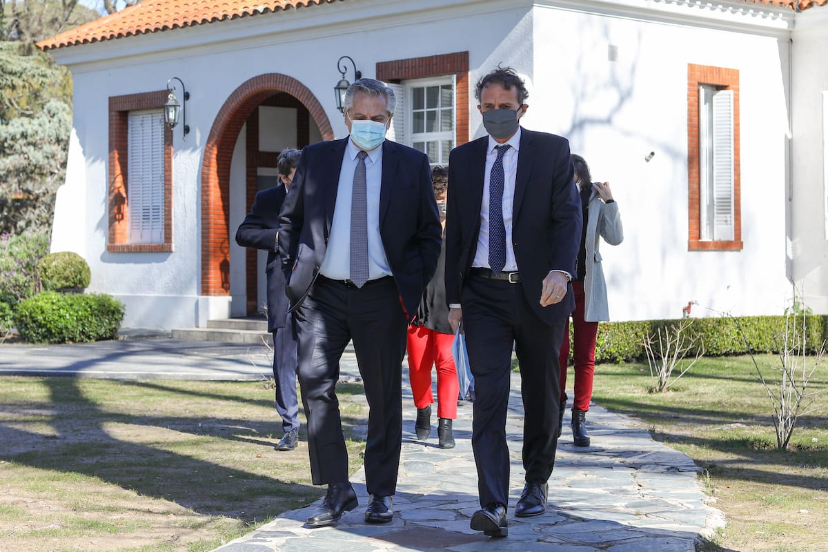 Alberto Fernández y el ministro Katopodis, en la residencia de Olivos