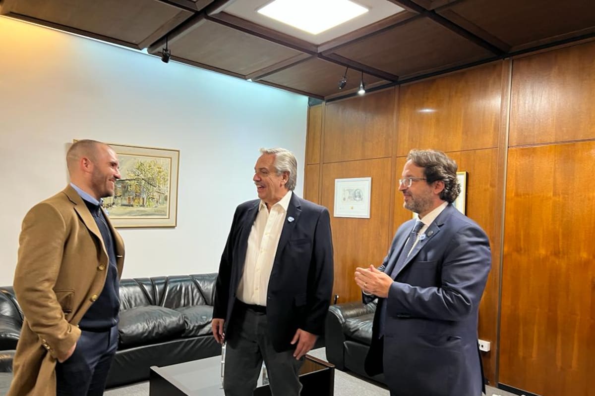 Alberto Fernández y Martín Guzmán recorrieron, junto a Marco Lavagna, la sede del Indec.
