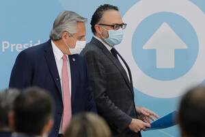 Alberto Fernandez y Matías Kulfas, uno de los ministros que trabajo en un supuesto plan antiinflacionario