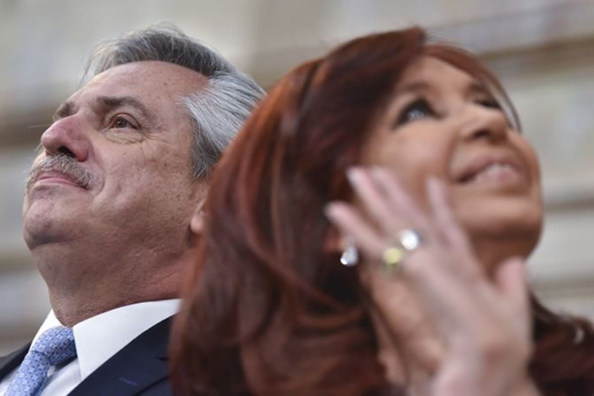 Alberto Fernández y su vice, Cristina Fernández de Kirchner; la política exterior queda sujeta a los equilibrios internos del Frente de Todos