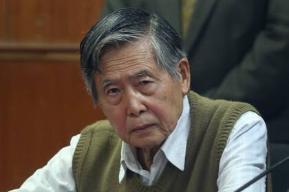 La representante del partido Fuerza Electoral prometió que de ser elegida presidenta, indultará a su padre, Alberto Fujimori. La candidata dedicó gran parte de su campaña a recordar la gestión de su padre