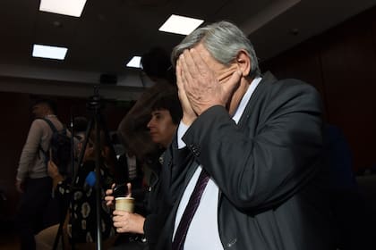 Alberto Lebbos después de escuchar el veredicto donde fue absuelto el exnovio de su hija