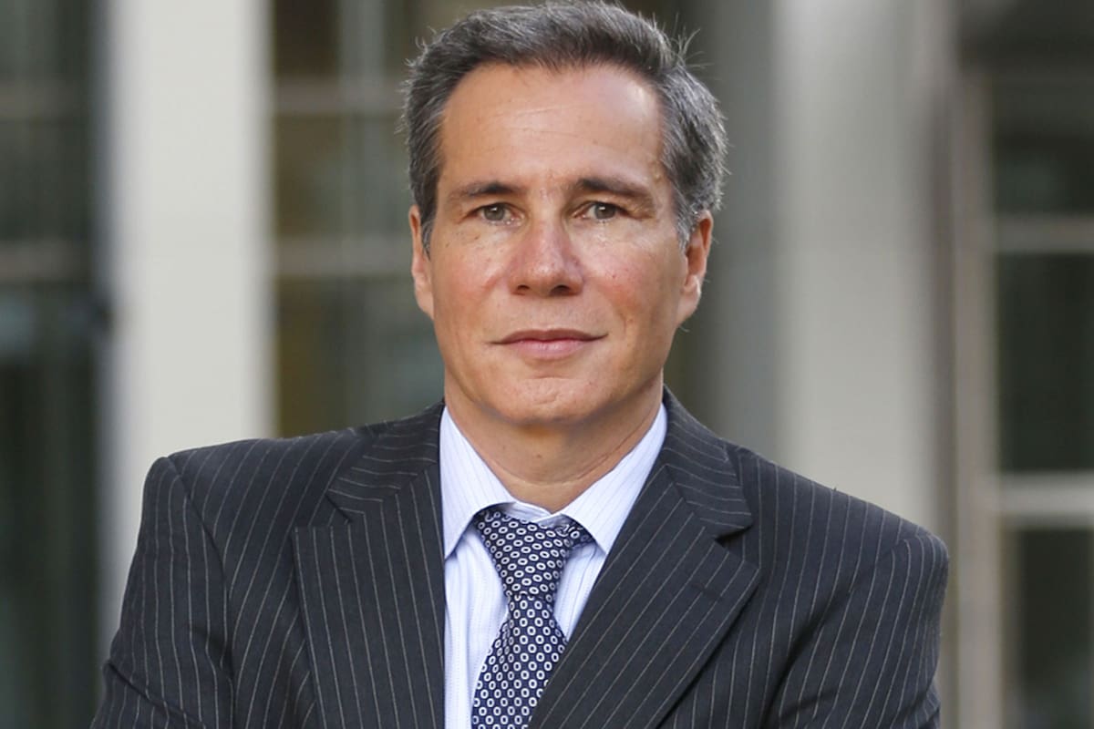 Alberto Nisman apareció muerto con un disparo en la cabeza en su departamento de Puerto Madero