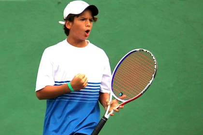 Alberto Puello tiene 14 años, es dominicano y se convirtió en el primer tenista nacido en 2006 en ganar un partido profesional.