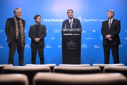 Alberto Rodríguez Saá, Axel Kicillof, Jorge Capitanich y Sergio Ziliotto, luego de la última reunión con Fernández