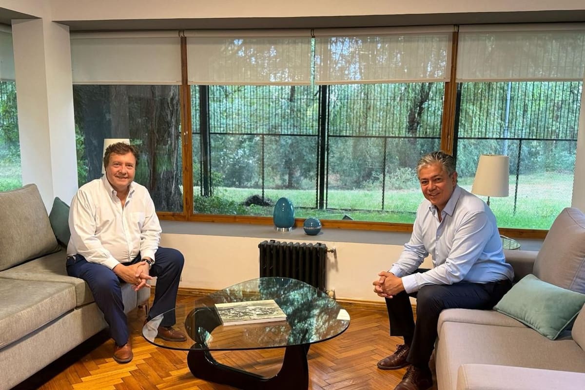 Alberto Weretilneck y Rolando Figueroa