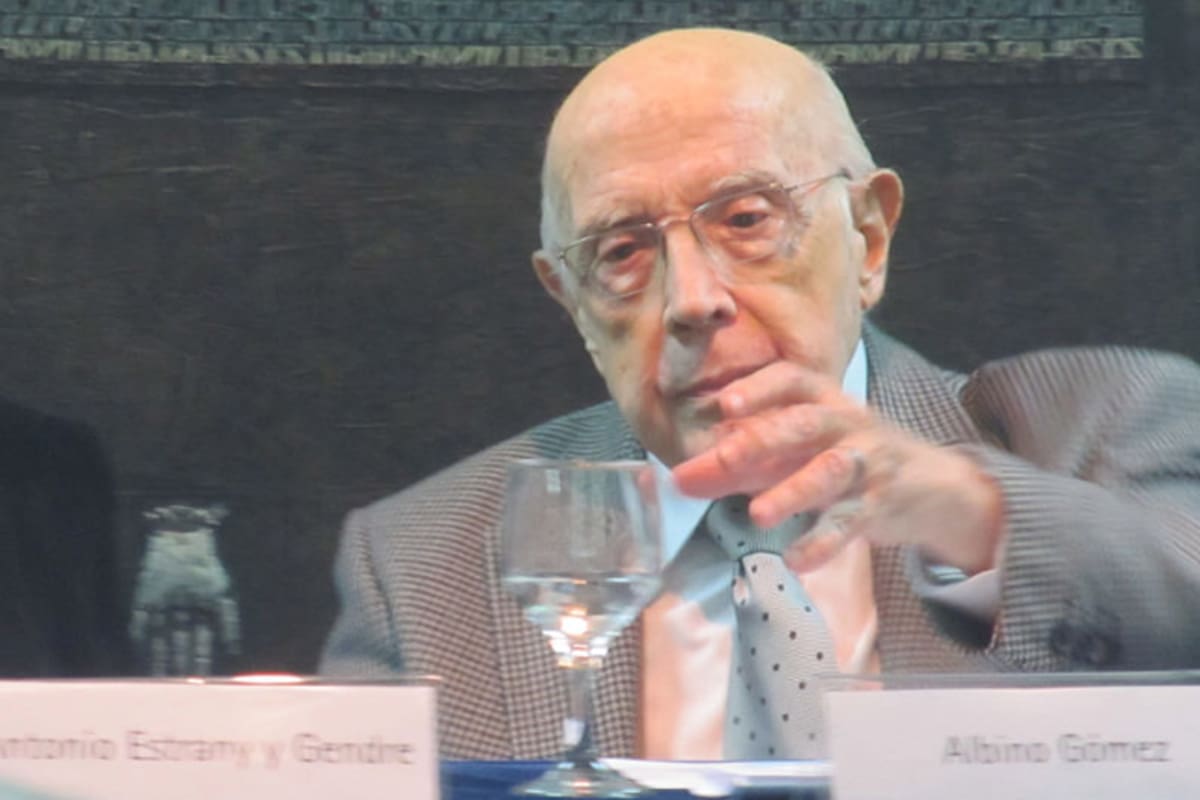 Albino Gómez, periodismo, Academia Nacional de Periodismo, Pluma de Honor 2018