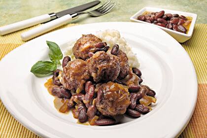 Albóndigas con arroz