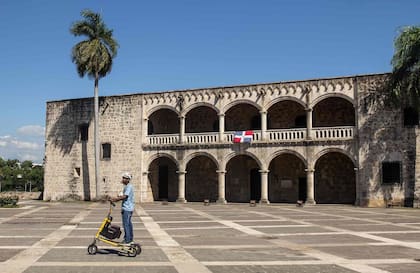 Alcázar de don Diego de Colón, construido en 1500, en el centro histórico de Santo Domingo.