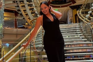 Aldana, camarera en un crucero: “Los cargos jerárquicos llegan a ganar unos 4000 dólares”