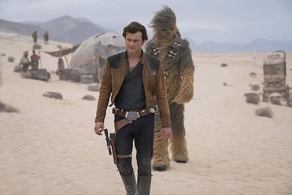 Alden Ehrenreich tuvo que lidiar con las críticas de los fans de la saga: consideraban que no podía estar a la altura de Harrison Ford