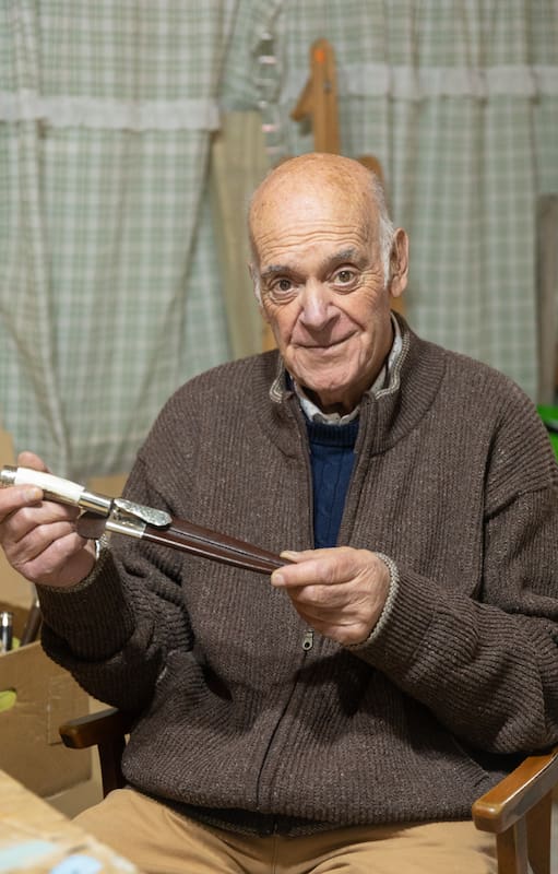 Aldo Manzur, maestro cuchillero.