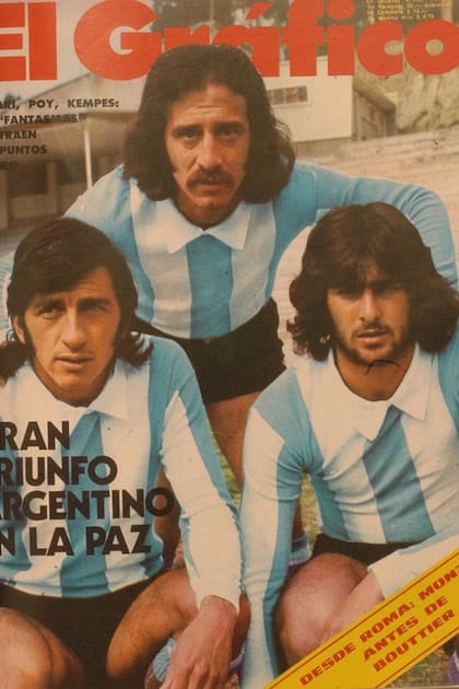 "Fornari, Poy y Kempes, los fantasmas que traen dos puntos de oro", epigrafeó El Gráfico, tras el 1-0 en La Paz (gol de Fornari).