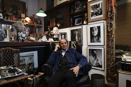 Aldo Sessa en uno de sus rincones favoritos del taller