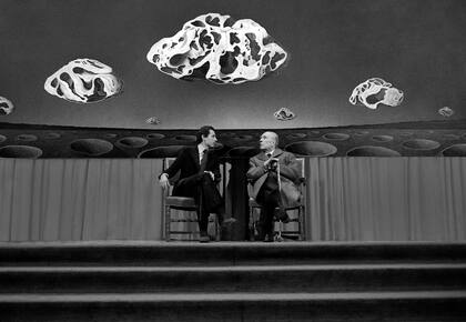 Aldo Sessa y Jorge Luis Borges, retratados por Amanda Ortega en 1976