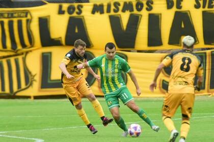 Aldosivi y Mitre de Santiago del Estero compartirán la zona B