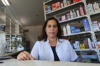 Alejandra Gómez tiene 44 años y siente orgullo por poder ayudar durante la epidemia de coronavirus