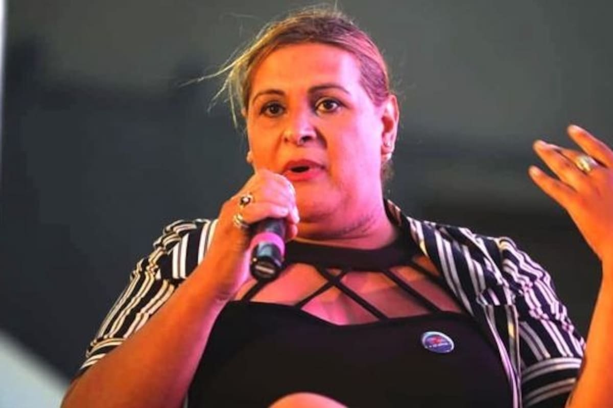 Alejandra Ironici fue la primera trans en obtener el DNI con su nombre autopercibido, antes de que se sancione la Ley de Identidad de Género, y que ocupó un cargo en la Subsecretaría de Diversidad Sexual