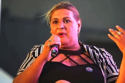 Alejandra Ironici fue la primera trans en obtener el DNI con su nombre autopercibido, antes de que se sancione la Ley de Identidad de Género, y que ocupó un cargo en la Subsecretaría de Diversidad Sexual