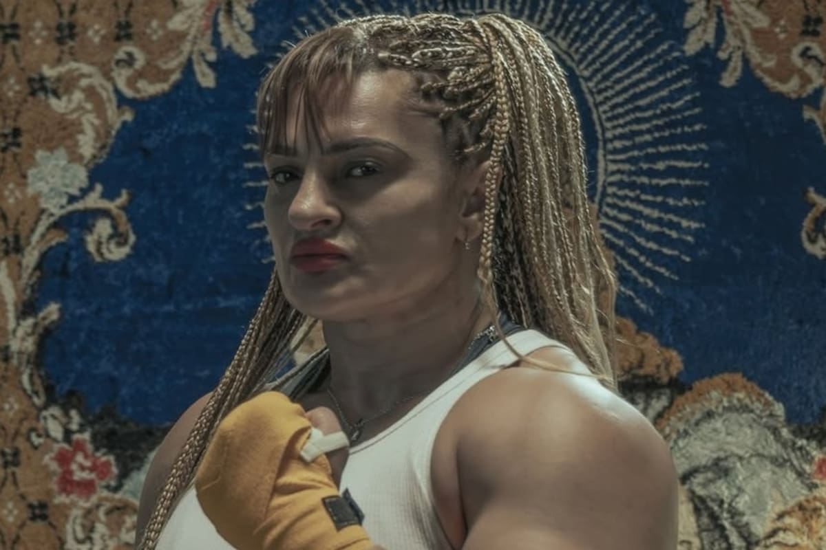 Alejandra "Locomotora" Oliveras en la serie de Netflix En el barro, que estrenará el próximo 14 de agosto