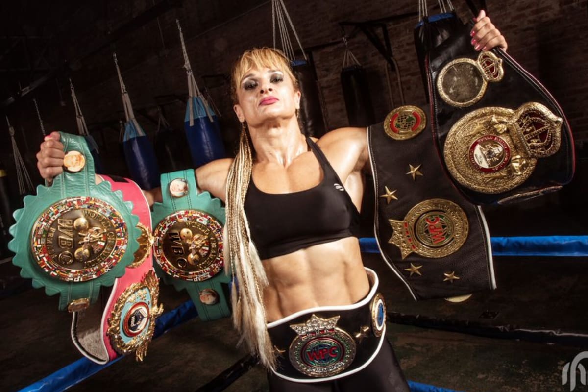 Alejandra 'Locomotora' Oliveras fue una resiliente no solo arriba del ring, sino también en la vida en general