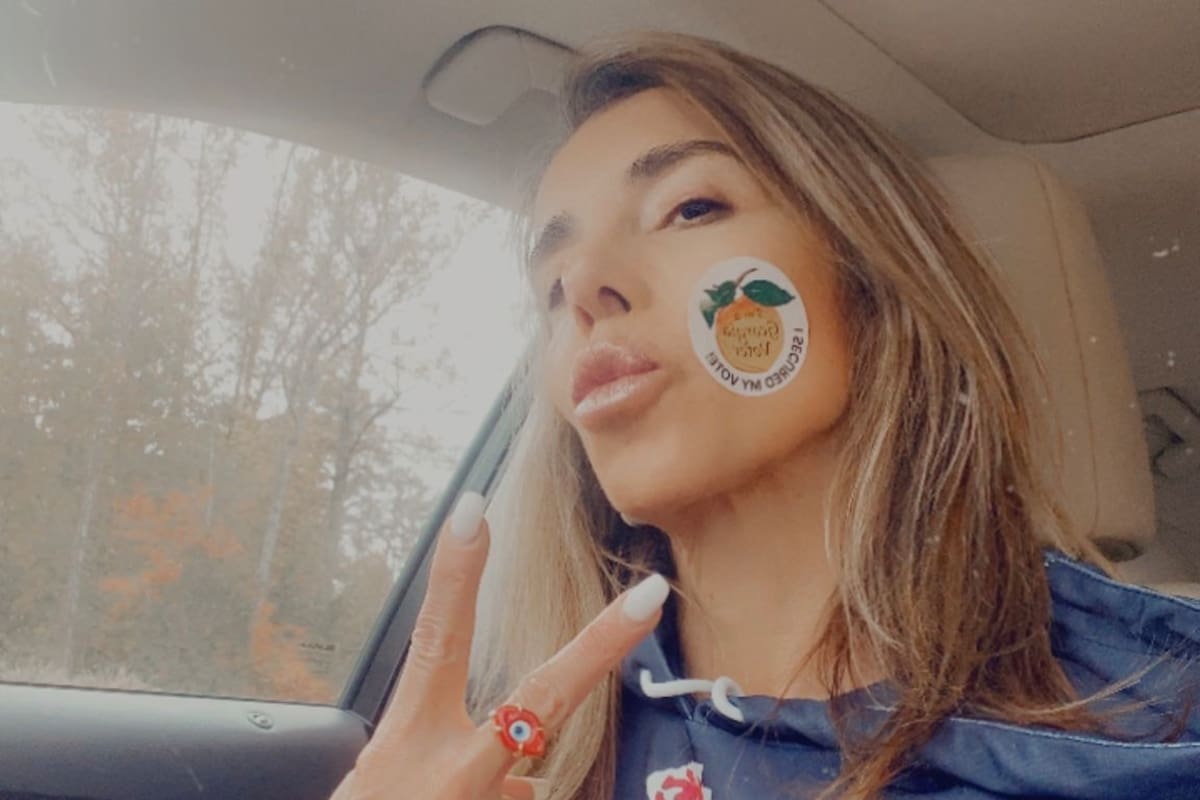 Alejandra Mangione luego de votar en Georgia, uno de los estados clave de las elecciones en EE.UU.