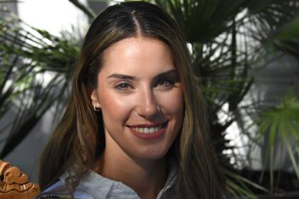 Alejandrina Funes Napoletano, de 23 años, estudiante de Obstetricia, quien fue coronada anoche en la celebración máxima de los mendocinos