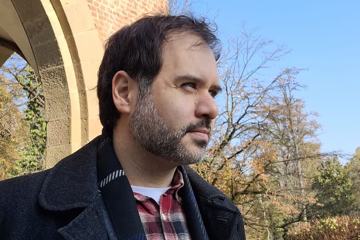 Alejandro Benítez-Llambay, astrofísico argentino, participó del estudio que permitió identificar por primera vez este tipo de estructura cósmica con el Telescopio Espacial Hubble