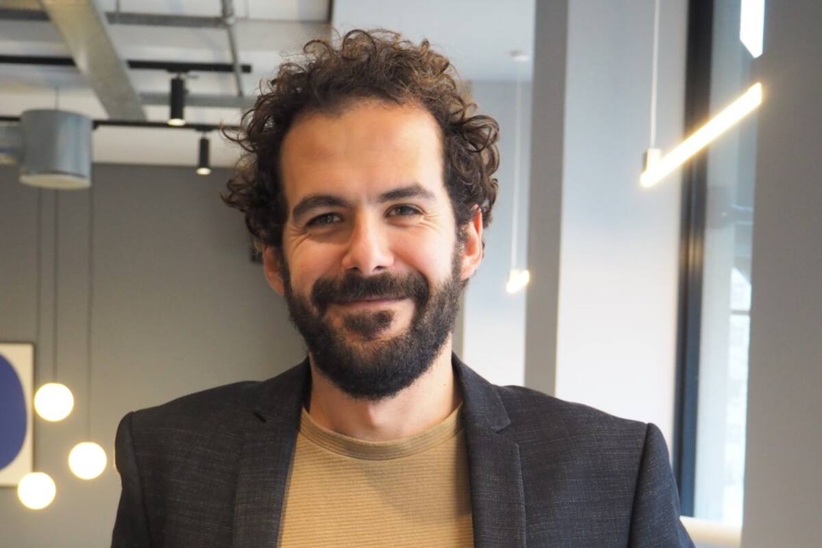 Alejandro Cencerrado, mide su propia felicidad desde que tiene 18 años