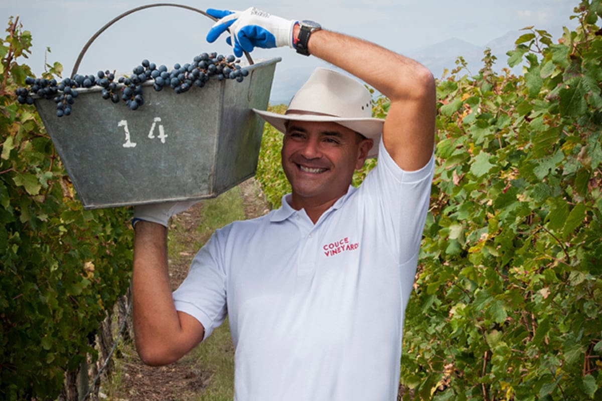Alejandro Couce estuvo dos veces al borde de la muerte, lo que lo obligó a cambiar su trabajo y ahora exporta un Malbec ultra premium