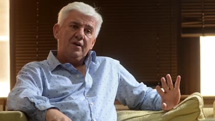 Alejandro Dichiara es el primer candidato de Fuerza Patria en la sexta sección