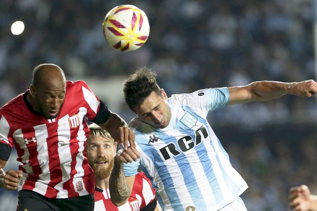 Alejandro Donatti, firme en la defensa de Racing