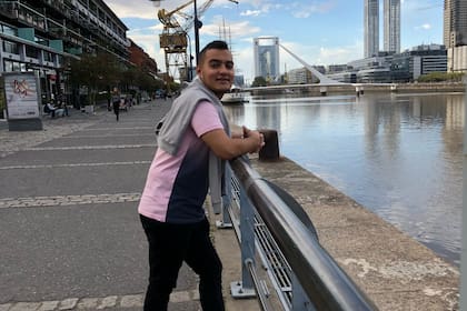 Alejandro, en Buenos Aires, un lugar en el mundo que lo hace feliz.
