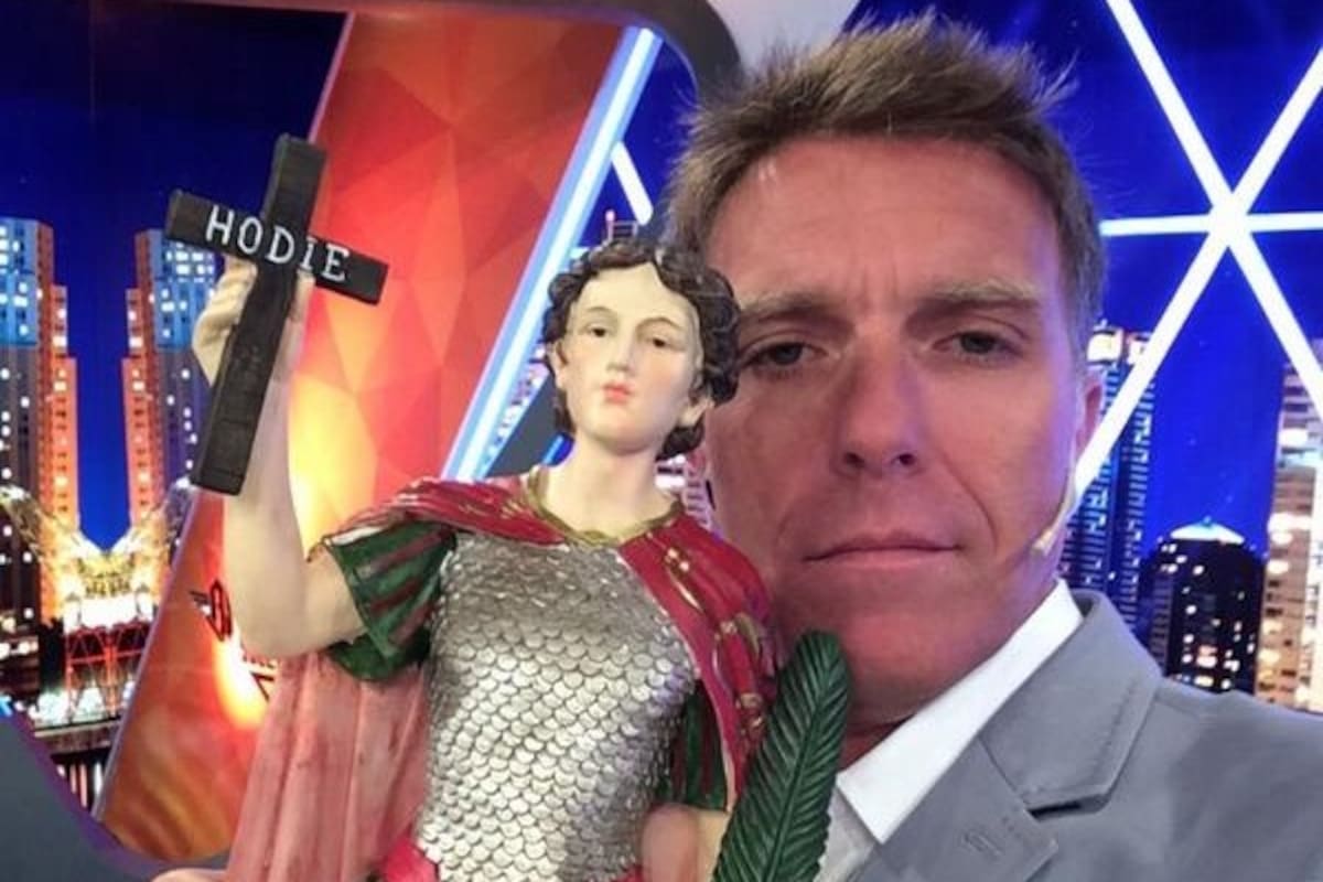 Alejandro Fantino y San Expedito