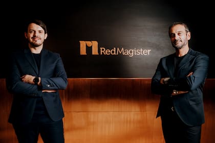 Alejandro García Valls y Augusto Ercole lanzaron RedMagister este año