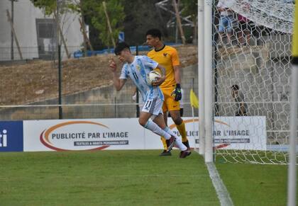 Alejandro Garnacho anotó los dos goles argentinos