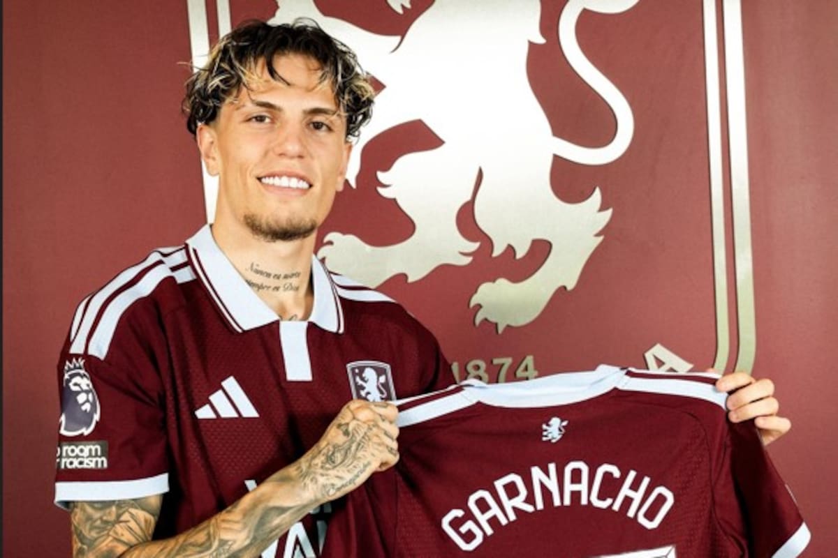 Alejandro Garnacho fue presentado en Aston Villa