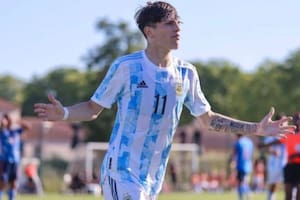 Alejandro Garnacho lamentó no poder estar en el amistoso de la selección argentina contra Panamá y ahora no estaría en el Mundial Sub-20