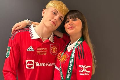 Alejandro Garnacho y Eva García cumplieron tres años de novios: el tierno mensaje del jugador