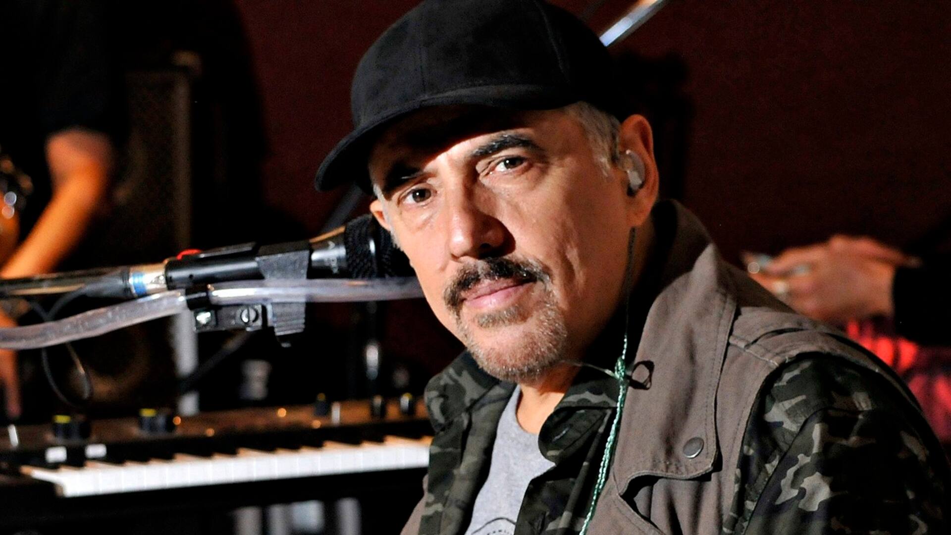 Alejandro Lerner Amores sin Ficción