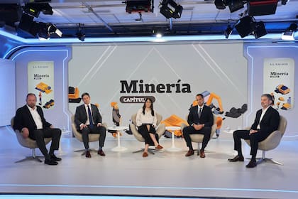 Alejandro Moro (Eramine Sudamérica), Ignacio Costa (Rio Tinto), Marcelo Álvarez (Veladero) y Simón Pérez Alsina (Exar), moderados por Sofía Diamante (LA NACION)