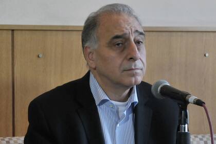 Alejandro Nadur, el presidente de Huracán; fuentes de la dirigencia quemera niegan que la deuda sea tanta como alegan los jugadores e indican que está por ingresar dinero con el que el club se pondrá al día.