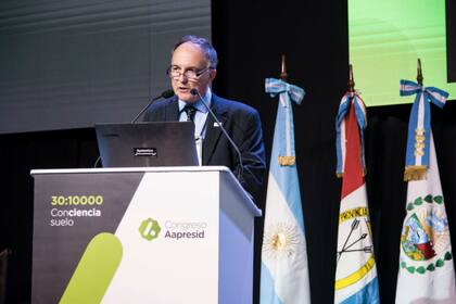 Alejandro Petek, presidente de Aapresid, destacó la necesidad de avanzar con una ley de semillas, entre otras leyes