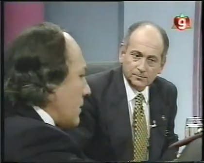 Alejandro Romay lo llevó a debutar como conductor televisivo cuando Gelblung ya había cumplido los 50 años y llevaba tres décadas en el periodismo gráfico