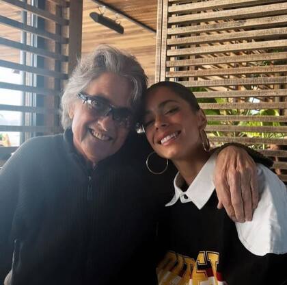 Alejandro salió en apoyo de su hija tras los haters en las redes