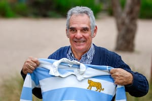 Alejandro Scolni a los 62: "Jugar en los Pumas era dejar la vida por la camiseta, a cambio, simplemente, de poder existir y dormir tranquilo”