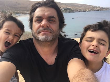 Alejandro Verri y sus hijos, en Mendoza